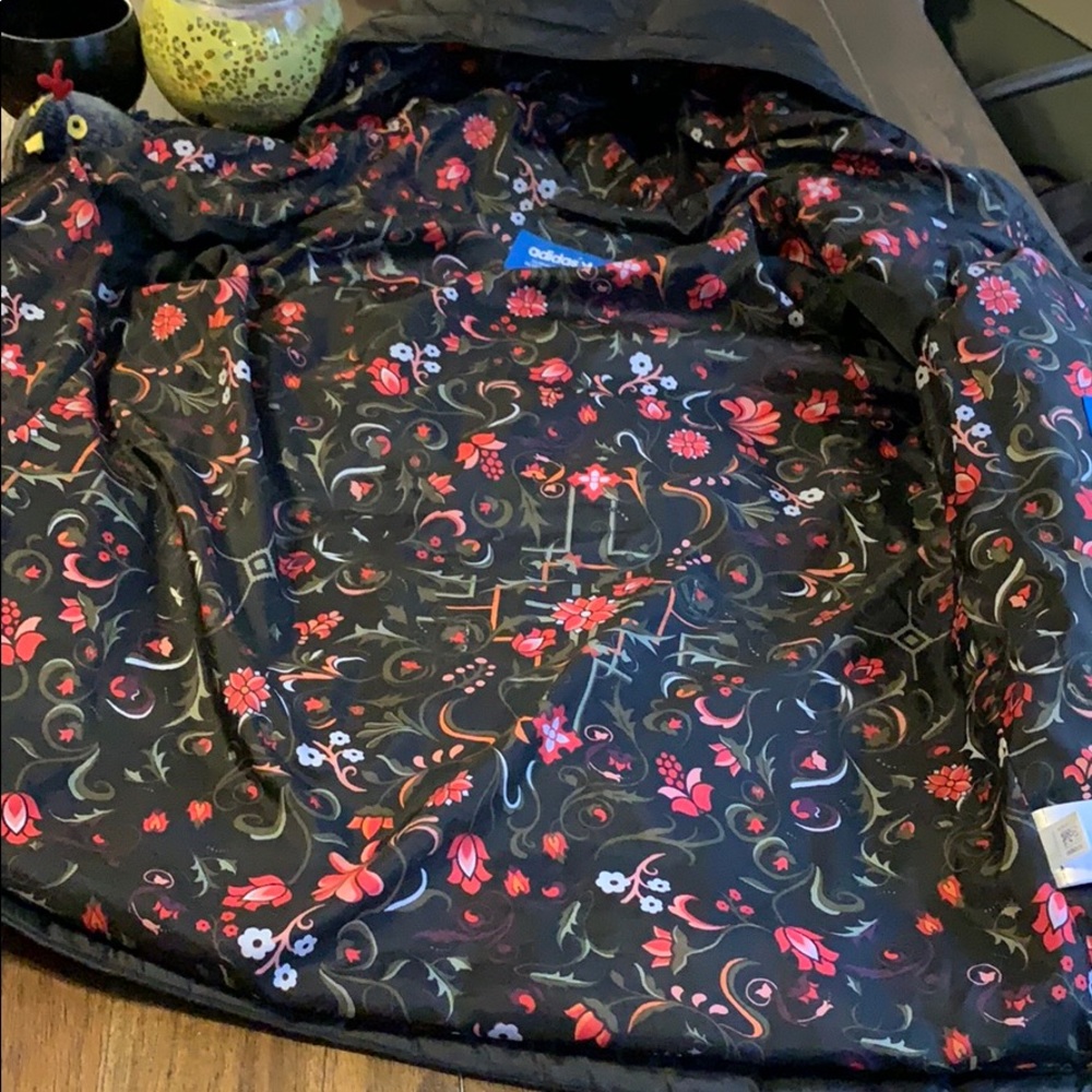 Adidas Originals Down Puffer Hooded Jacket - Picture 12 of 15
